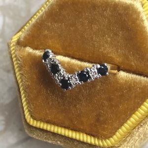 Sapphire Diamond Yellow Gold Wishbone V Curved Vintage Stacker Band Ring